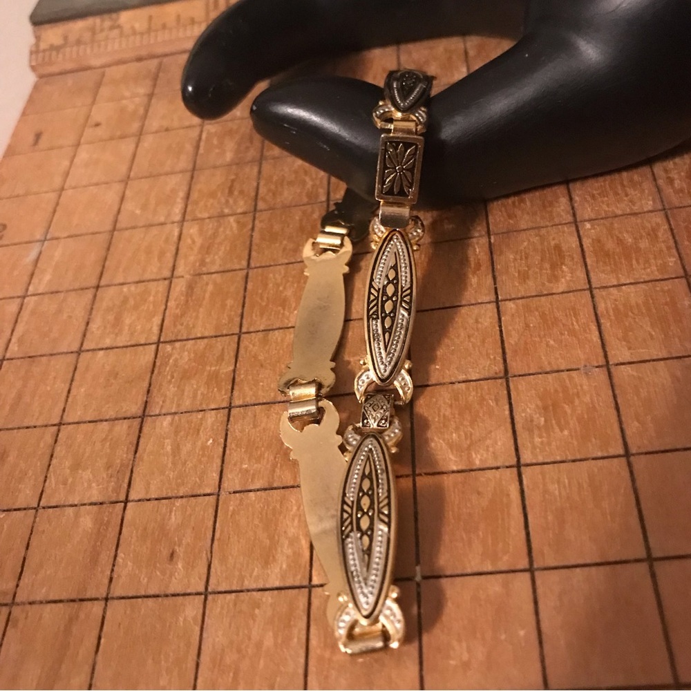 Toledo Style Costume Damascene Link Bracelet Slender Elliptical Shape 7.5”L - Picture 2 of 7